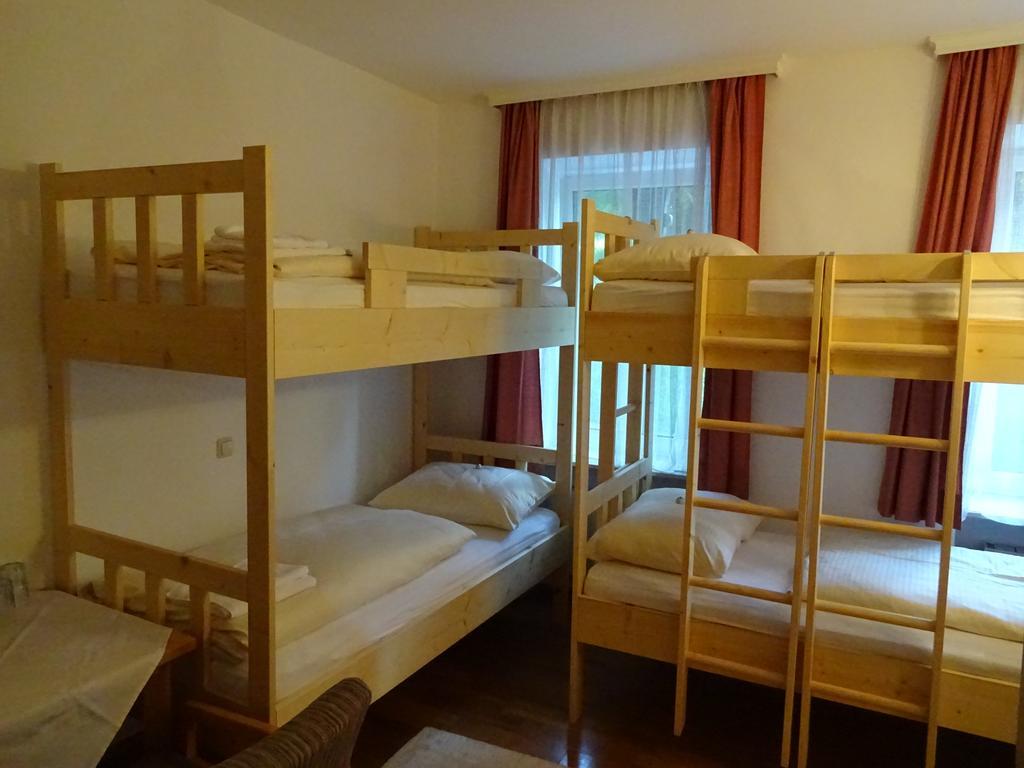 Hotel-Garni&Hostel Sandwirt Bad Ischl Buitenkant foto
