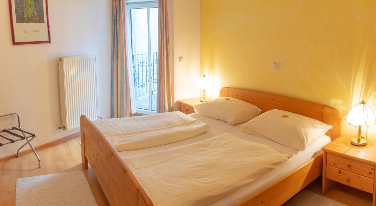 Hotel-Garni&Hostel Sandwirt Bad Ischl Buitenkant foto